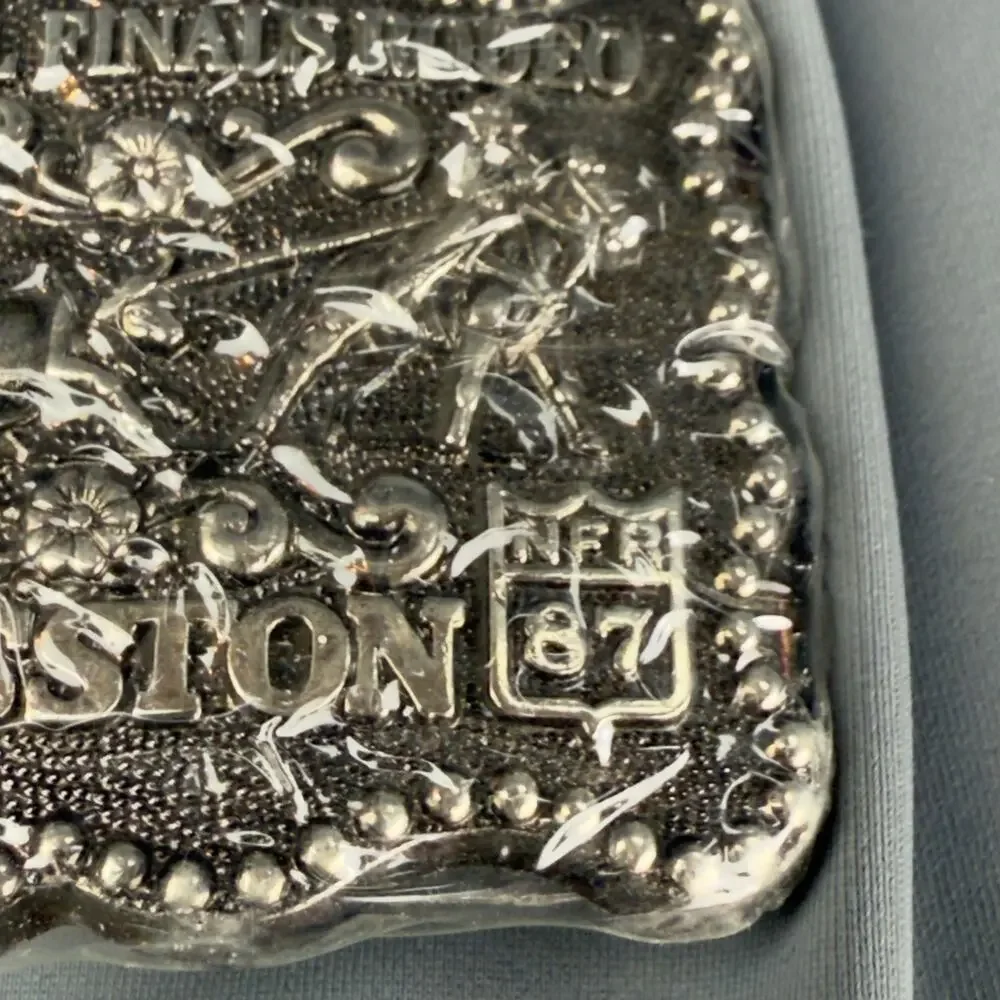 Hesston vintage 1987